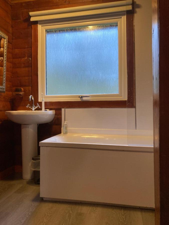 Stravaigin Lodge Данун Екстериор снимка